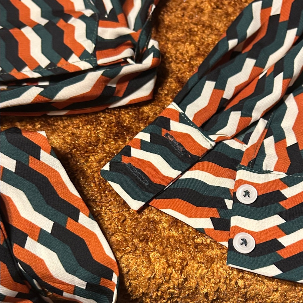 Dress Forum Multicolor Zigzag Button Down Shirt - Picture 8 of 12